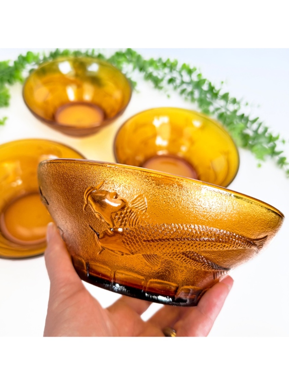 VTG 70s MCM Tiki Kitsch Koi Fish Textured Amber Glass Cereal Bowls Set of 4